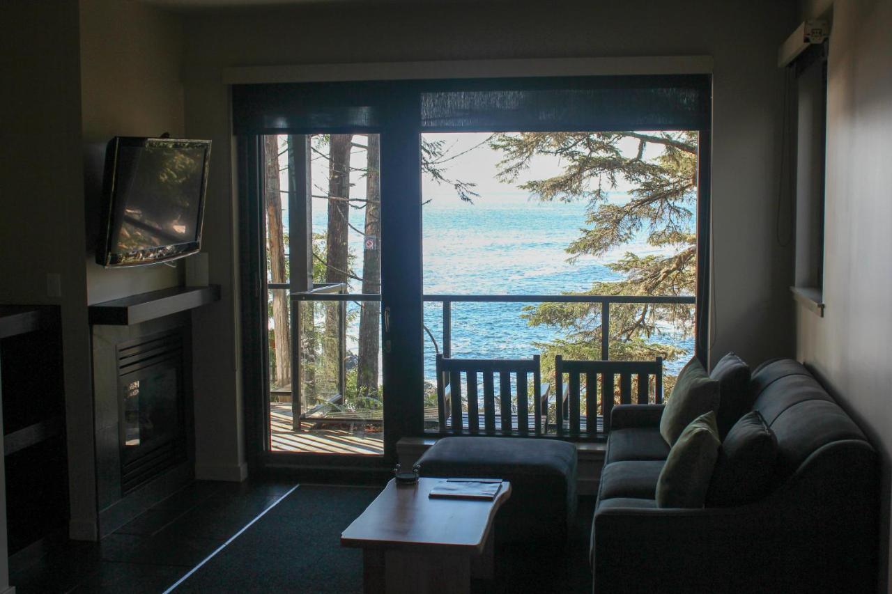 Black Rock Oceanfront Resort Ucluelet Exterior foto